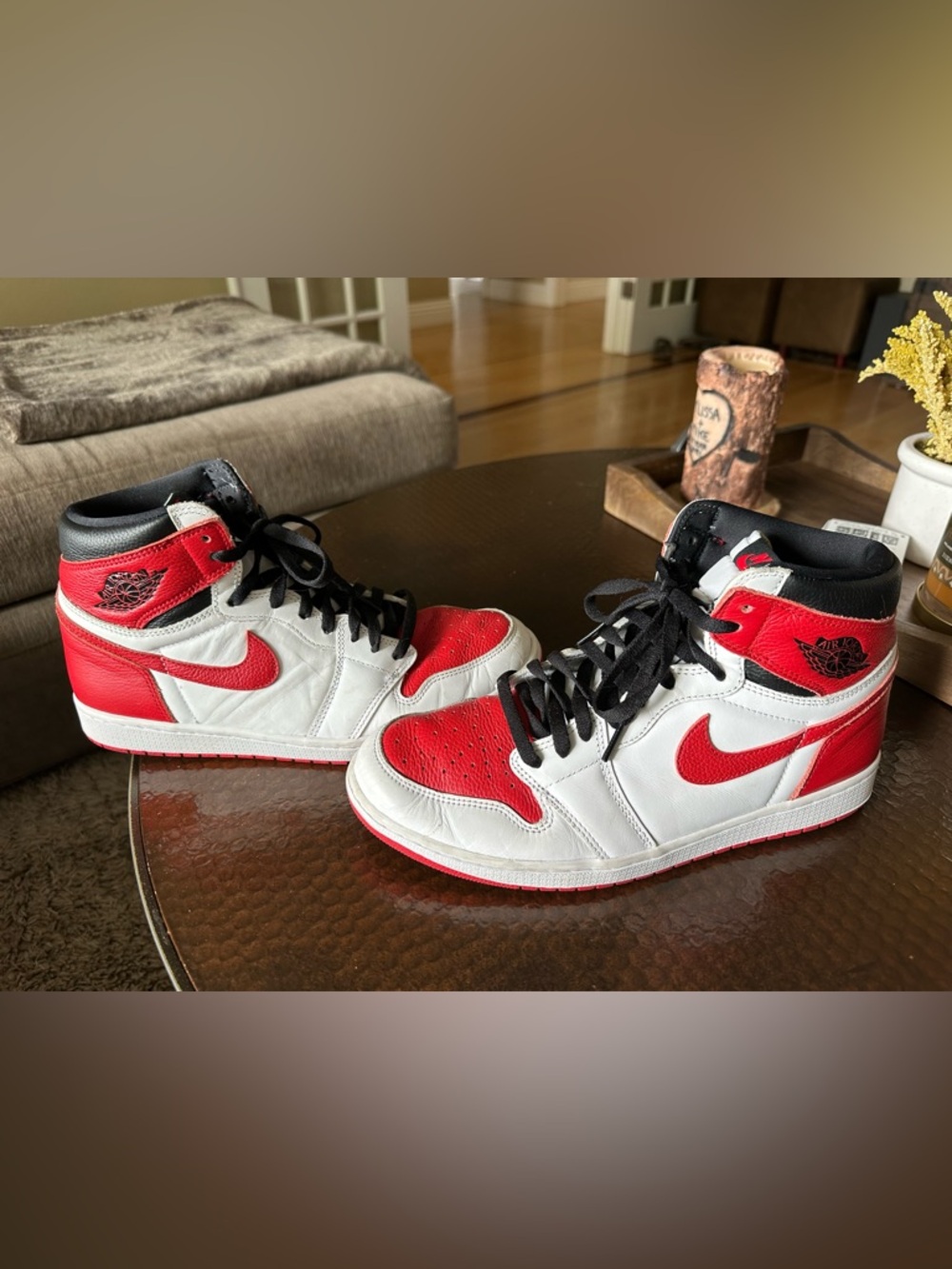 Nike Jordan 1 Retro OG High Heritage sneakers (555088-161)